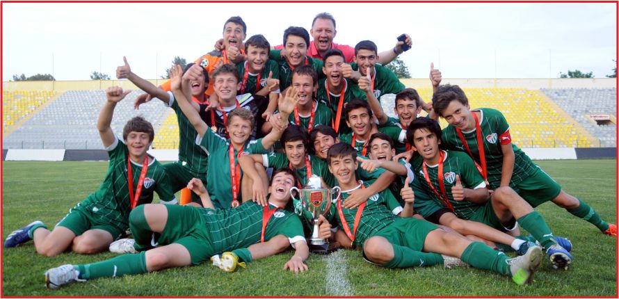 U14 LİGİ\&#039;NDE ŞAMPİYON BURSASPOR