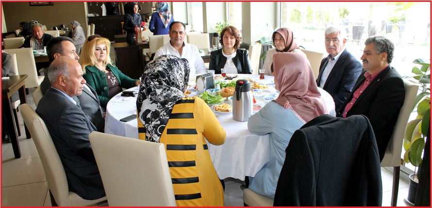 KENT KONSEYİ KADIN MECLİSİ KAHVALTIDA BULUŞTU