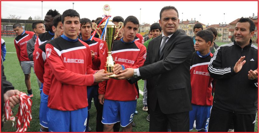 U-19 FUTBOL ŞAMPİYONASI KARAMAN’DA