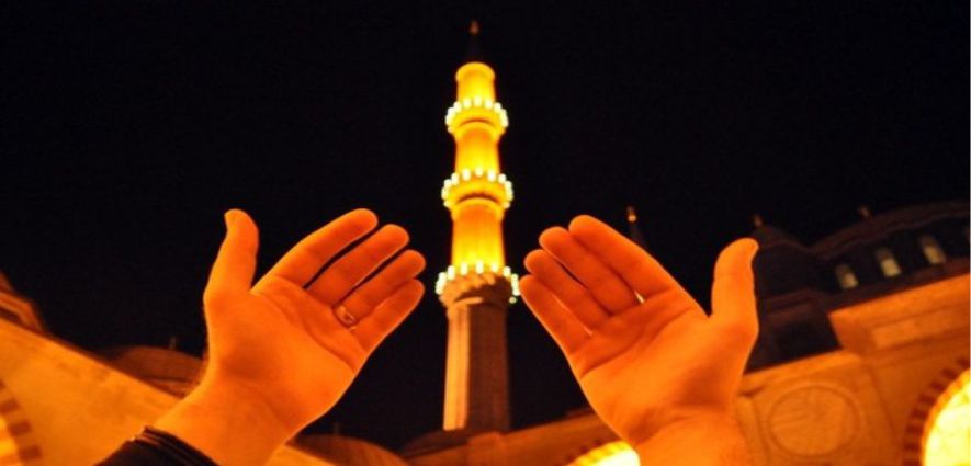 İSLAM ALEMİNDE ÜÇ AYLAR MUTLULUĞU