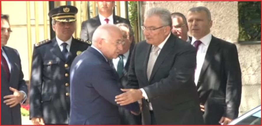 BAYKAL GEÇİCİ BAŞKAN OLDU