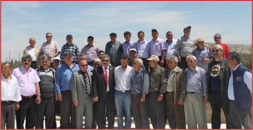 ELMA BAHÇELERİNE  HAYRAN KALDILAR  !