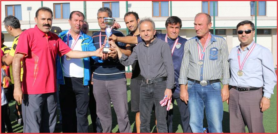 KARAMAN MASTERLER ŞAMPİYON !