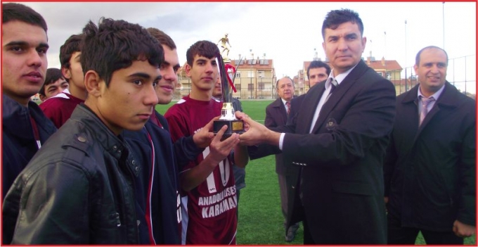 ABDULLAH TAYYAR ANADOLU LİSESİ ŞAMPİYON…