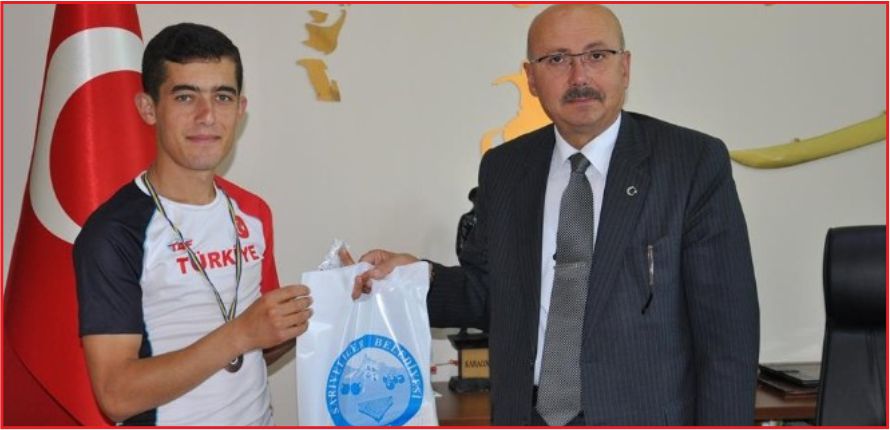 BAŞKAN’DAN ALTIN !