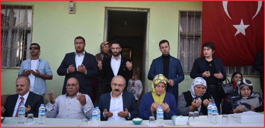 BAKAN ELVAN ŞEHİT AİLELERİNİ ZİYARET ETTİ