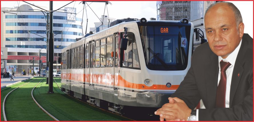 “TRAMVAYLAR GELİYOR”