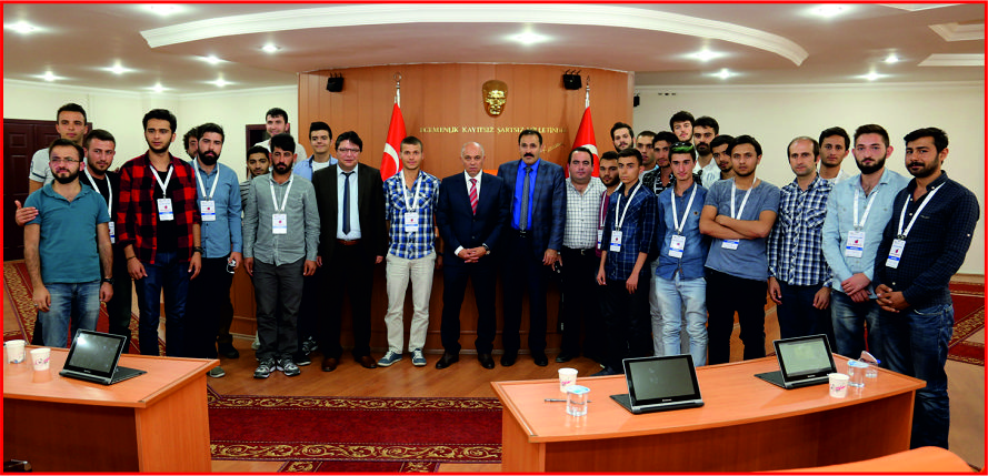 GENÇ ÇİFTÇİLER BAŞKAN ÇALIŞKAN'I ZİYARET ETTİ