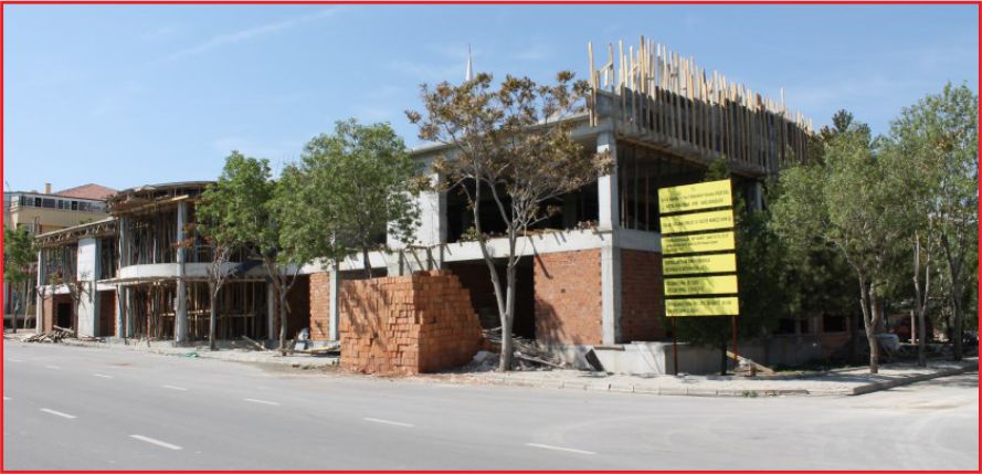 GENÇLİK MERKEZİ YÜKSELMEYE DEVAM EDİYOR