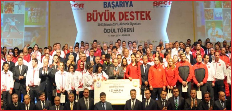 BAŞARIYA ÖDÜL YAĞDI !