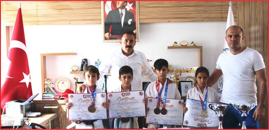 BAŞARILI KARATECİLERDEN KISACIK’A ZİYARET