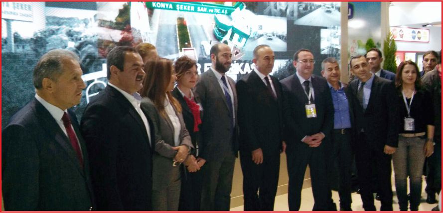 DIŞİŞLERİ BAKANI ÇAVUŞOĞLU TORKU STANDINDA