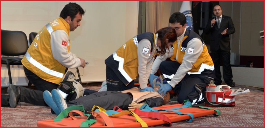 “112 ACİL YARDIM HAYAT KURTARIR”