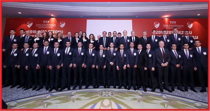 2019 YILI FIFA HAKEMLERİNE KOKARTLARI TÖRENLE TAKILDI