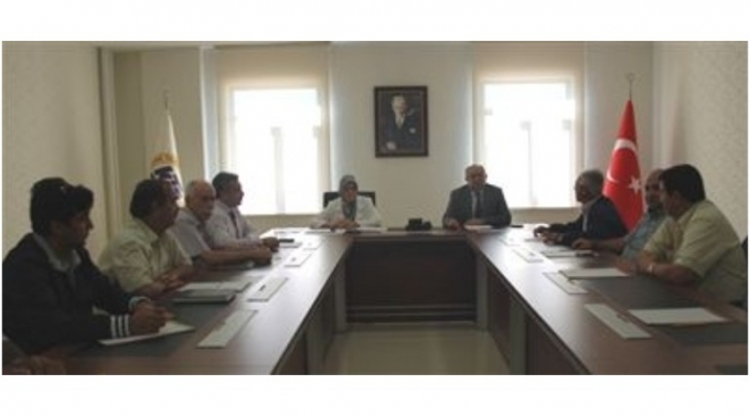 Elmaya Teşvik Masaya Yatırıldı