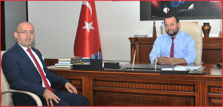 DİVAPAN GENEL MÜDÜRÜNDEN REKTÖR AKGÜL'E ZİYARET