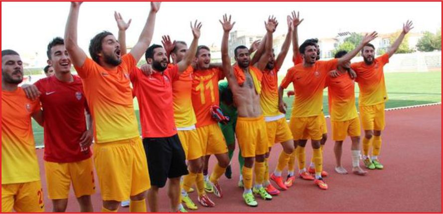 BAL’DA KATILIM BEDELİ 25 BİN LİRA