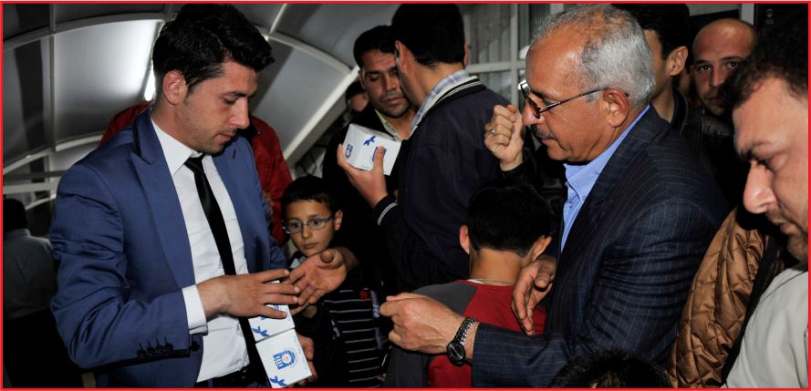 BELEDİYE KANDİL GELENEĞİNE DEVAM EDİYOR