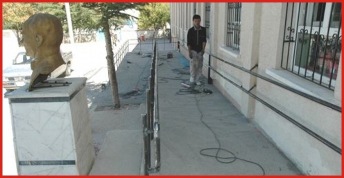 OKULLARA ENGELLİ RAMPASI