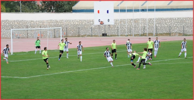 KARAMAN BELEDİYESPOR ZORU SEVİYOR