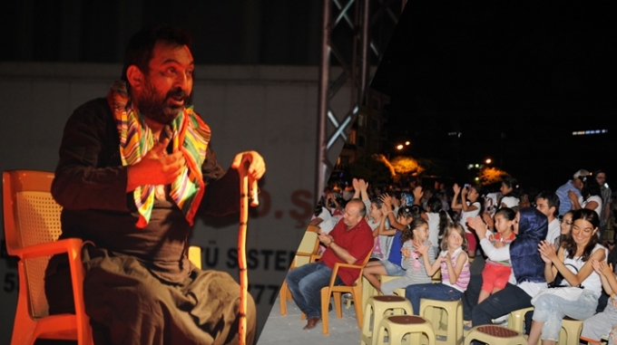 RAMAZAN AKŞAMLARINDA AHMET YENİLMEZ SAHNE ALDI