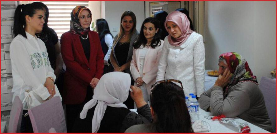 ANNELER GÜNÜNDE ŞEHİT ANNELERİ UNUTULMADI