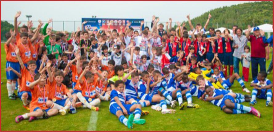 ŞAMPİYONLAR KUPAYA UZANDI