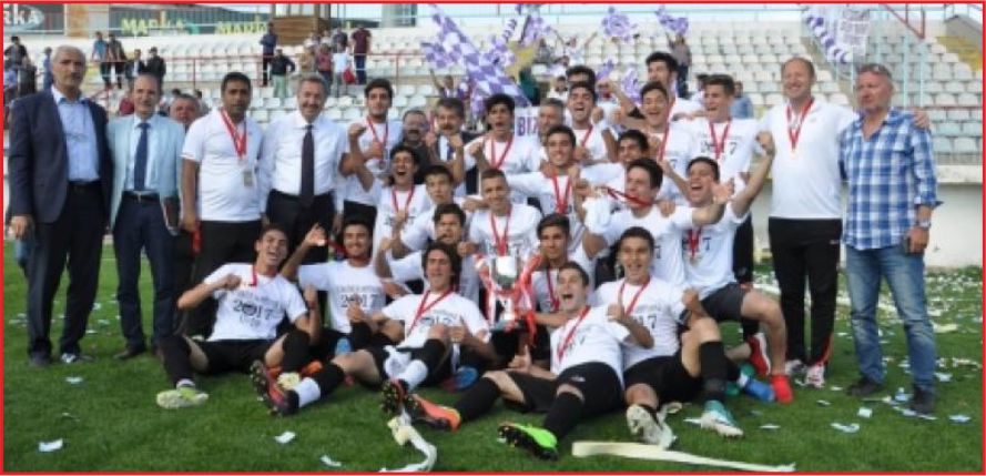 FUTBOLDA EN BAŞARILI KULÜPLER BELİRLENDİ