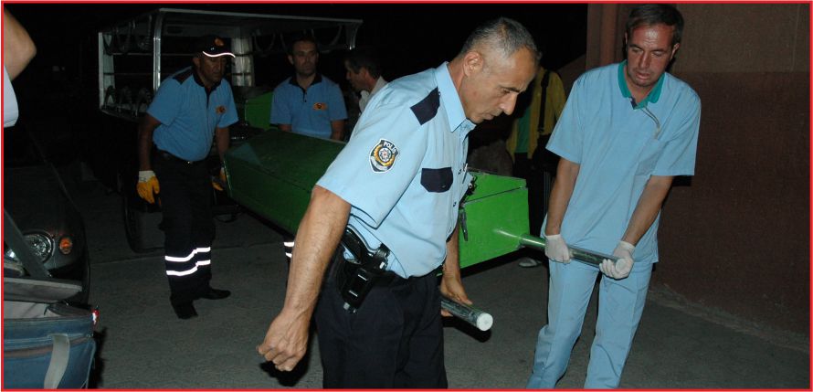 EV ARKADAŞLARINI KİRA YÜZÜNDEN ÖLDÜRDÜLER