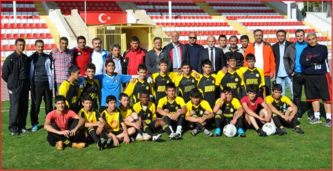 ANTRENÖR SEMİNERİ YAPILDI