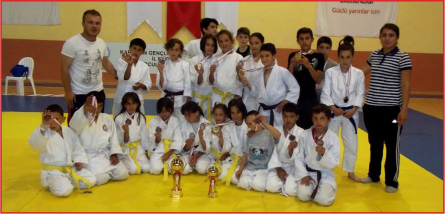 JUDO DA DOSTLUK KUPASI RÜZGÂRI ESTİ