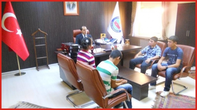 AYRANCI\&#039;DA BAŞARI ÖĞRENCİLERE ÖDÜL