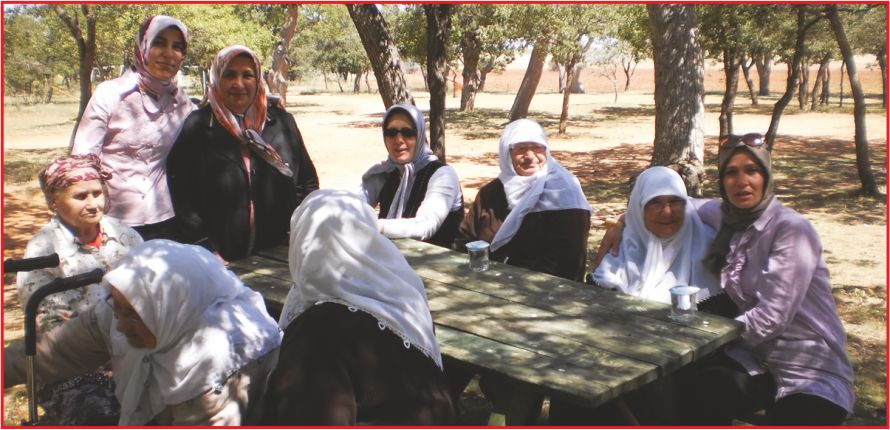 AK PARTİ KARAMAN TEŞKİLATI YAŞLILARI UNUTMADI