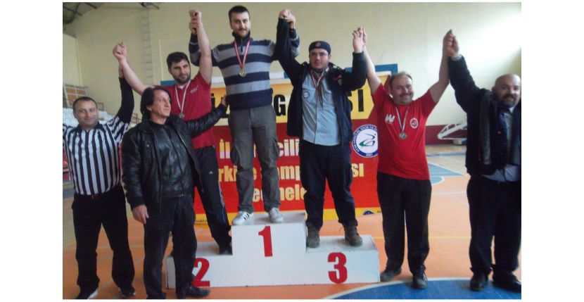 BİLEK GÜREŞİ İL BİRİNCİLİĞİ YAPILDI