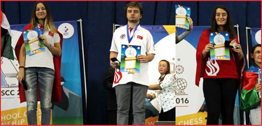 DÜNYA OKULLAR SATRANÇ ŞAMPİYONASI’NDA BİR GÜMÜŞ İKİ BRONZ