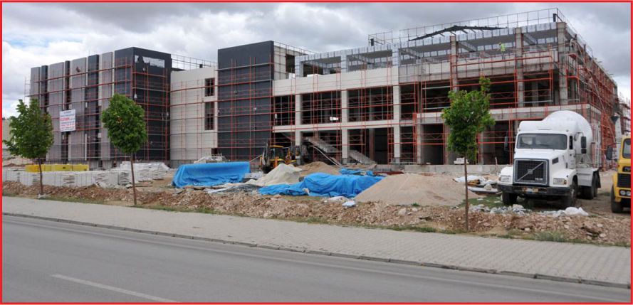 3 BİN KİŞİLİK SPOR SALONU KAZANDIRILIYOR