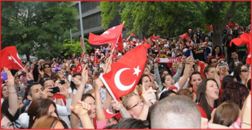 TÜRKLER GERİ DÖNÜYOR