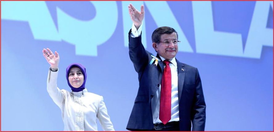 DAVUTOĞLU YENİDEN GENEL BAŞKAN