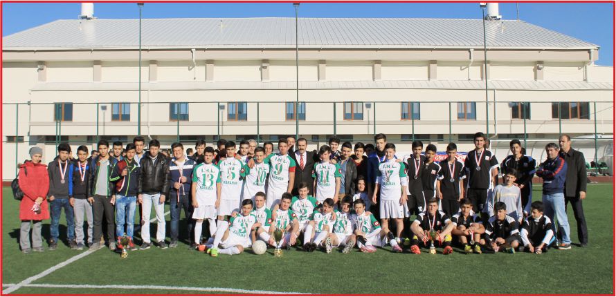 ANADOLU İHL ŞAMPİYON !