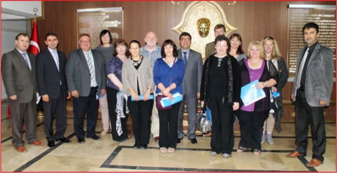 İSKOÇYA VE İTALYAN EĞİTİMCİLER KARAMAN’DA