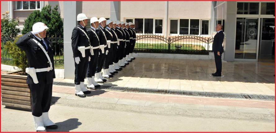 VALİ FAHRİ MERAL EMNİYET MÜDÜRLÜĞÜ VE JANDARMA KOMUTANLIĞINI ZİYARET ETTİ