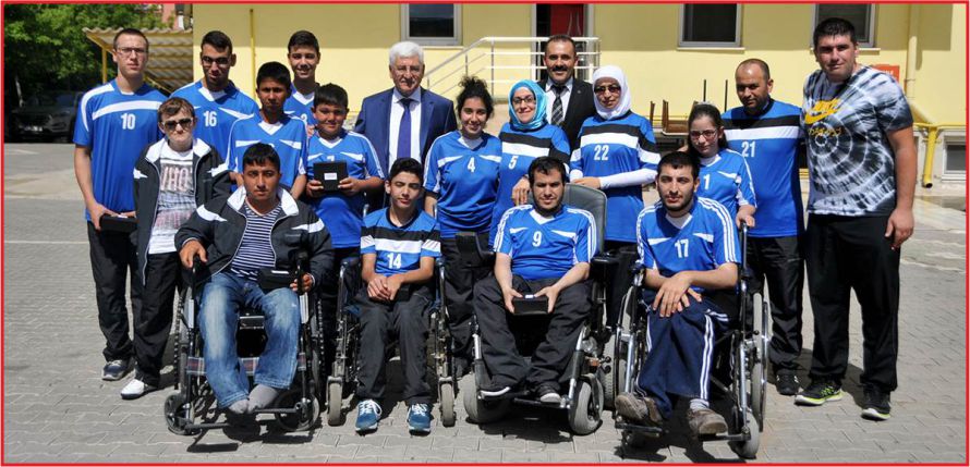 “DÜNYA ŞAMPİYONLARI ÇIKARACAĞIZ”