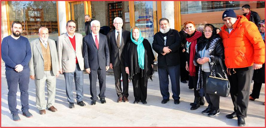 KABİR ÖRTÜSÜ DEĞİŞTİ