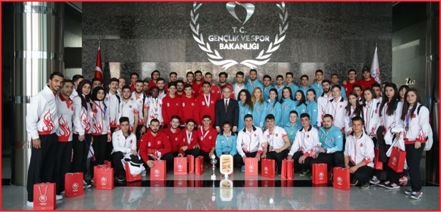 BAKAN ÇAĞATAY KILIÇ, BAŞARILI SPORCULARI KABUL ETTİ