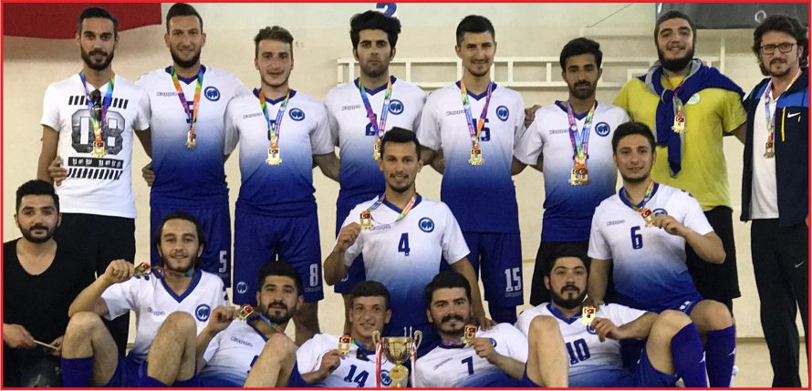 KMÜ ERKEK HOKEY TAKIMI ŞAMPİYON GİTTİ, ŞAMPİYON DÖNDÜ