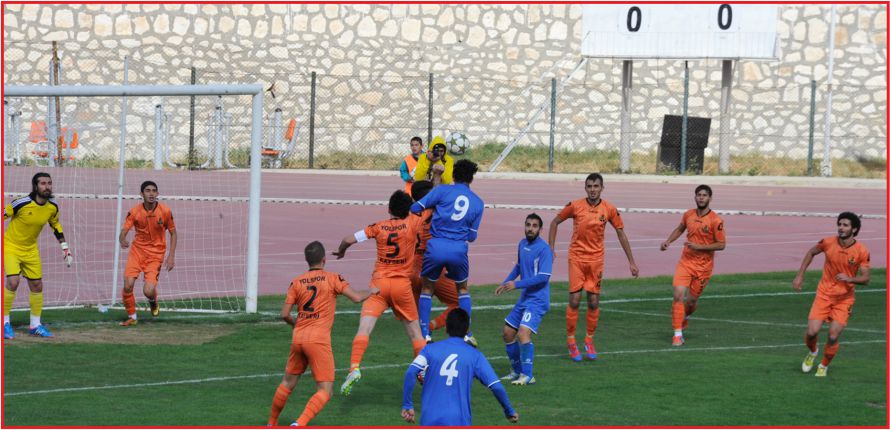 YENİ LİDER CEYHANSPOR !