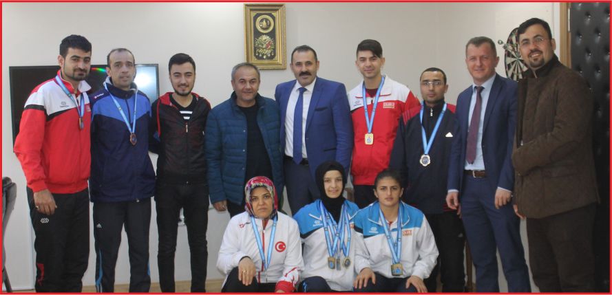 EN SESSİZ ŞAMPİYONADA KARAMAN’IN SESİ OLDULAR