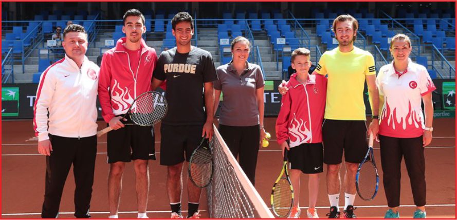 CEM İLKEL VE TUNA ALTUNA GÖSTERİ MAÇI YAPTI