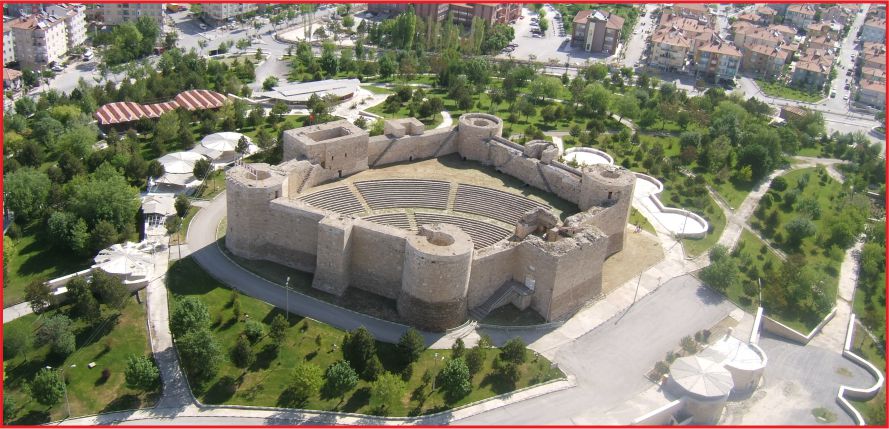 KARAMAN GÖÇ VERİYOR