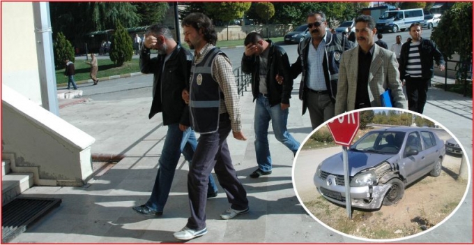 SAHTE PARACILAR POLİSTEN KAÇAMADI